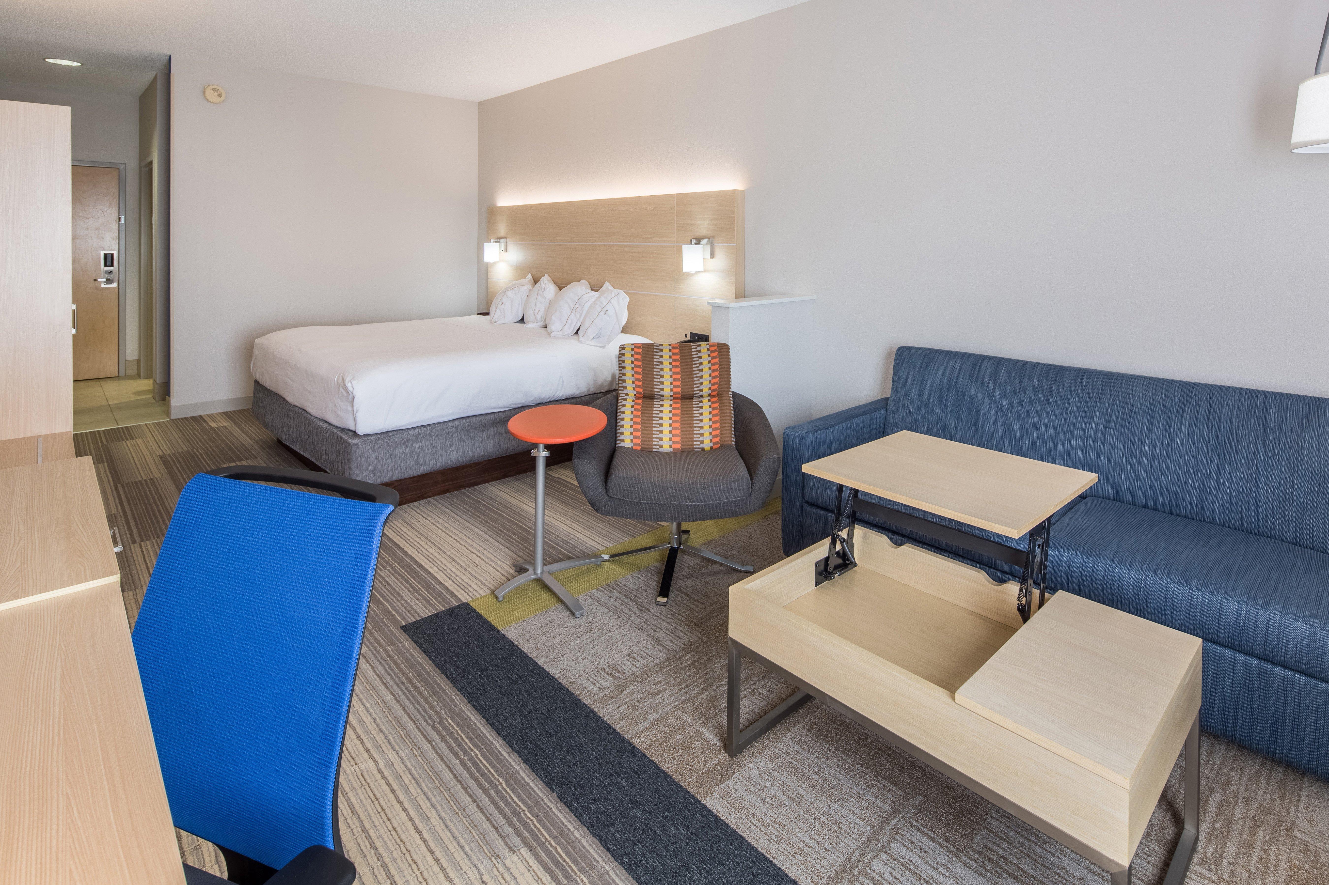 Holiday Inn Express Cedar Rapids - Collins Road By Ihg Exterior foto