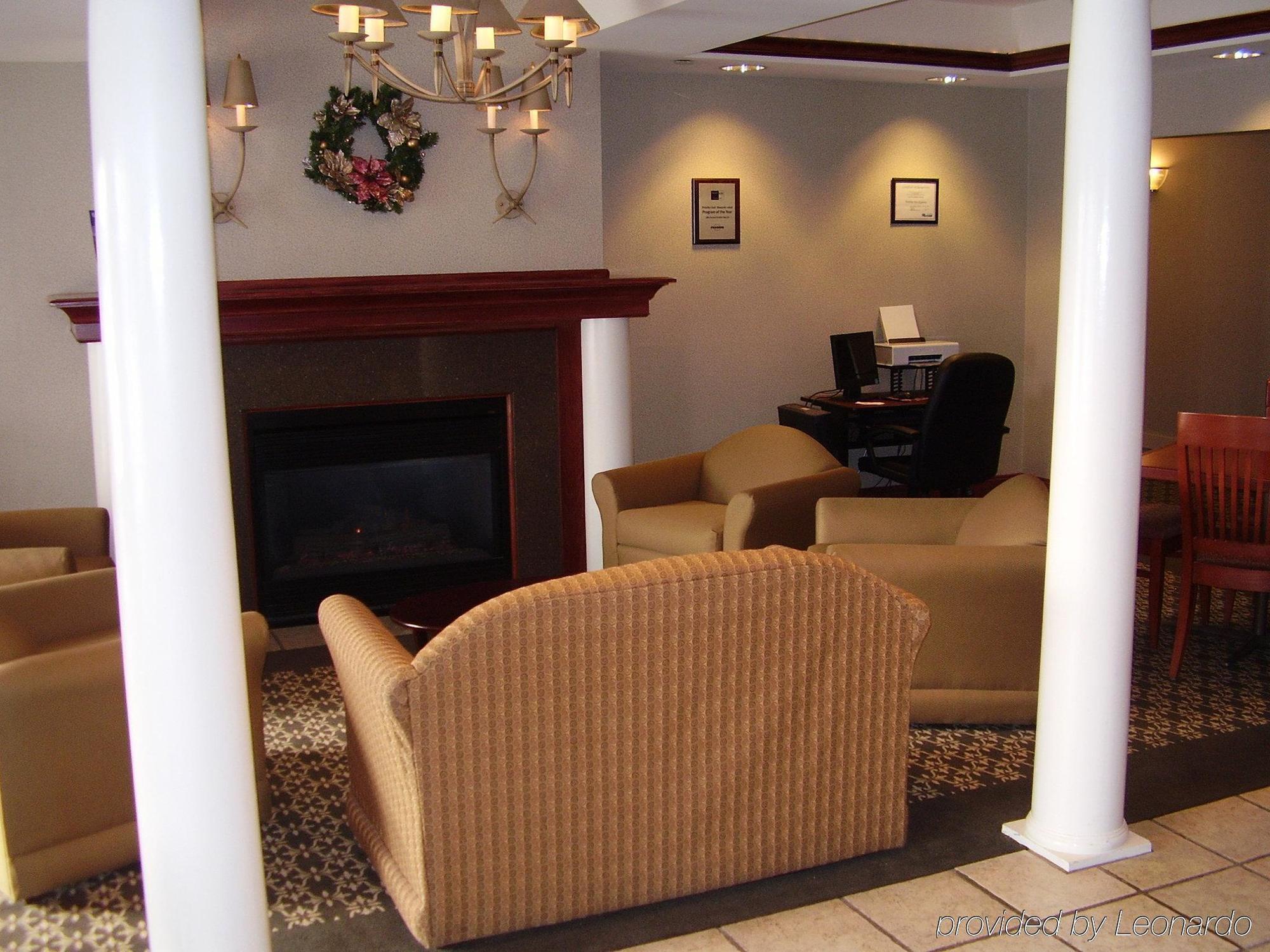 Holiday Inn Express Cedar Rapids - Collins Road By Ihg Interior foto
